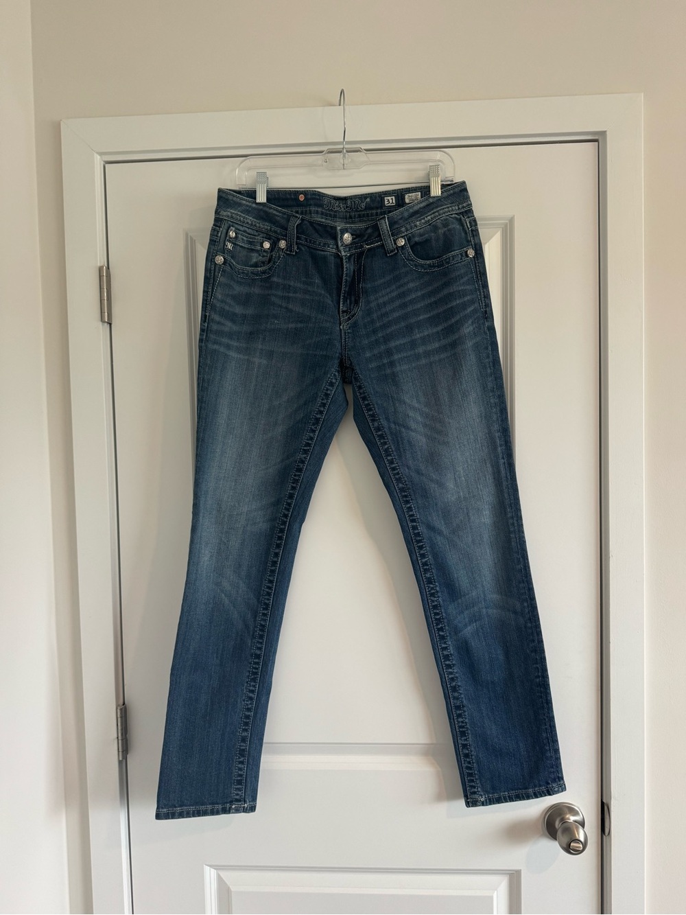 Miss Me Women's Medium Blue Straight-Leg Jeans
